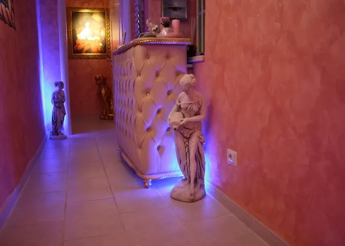 Pope's Bed & Breakfast 4*
